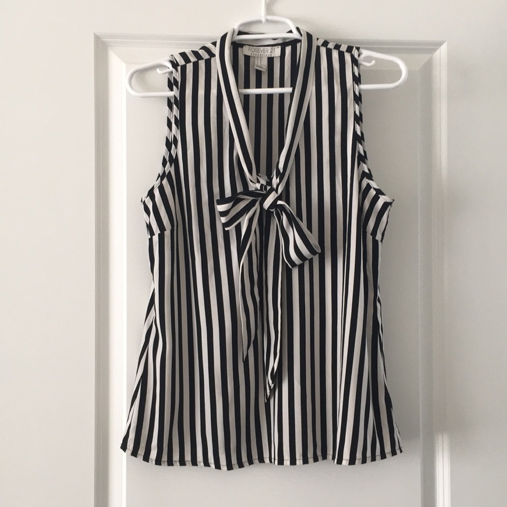 Pin Stripe Sleeveless Blouse with Bow - Size M